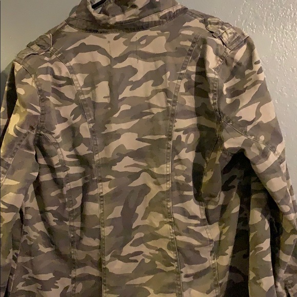 Jacket - Picture 2 of 2